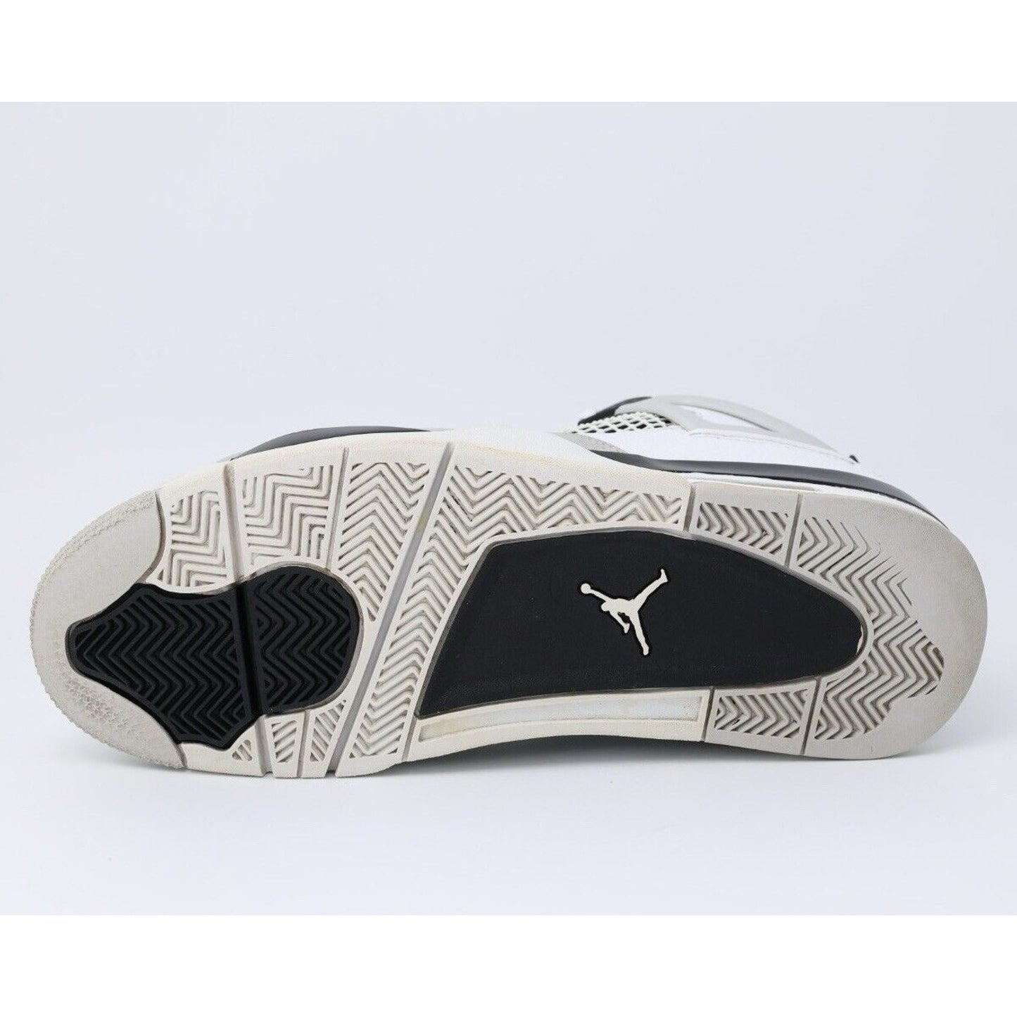 11.5 - Jordan 4 Retro ‘Military Black’ (Pre-owned)