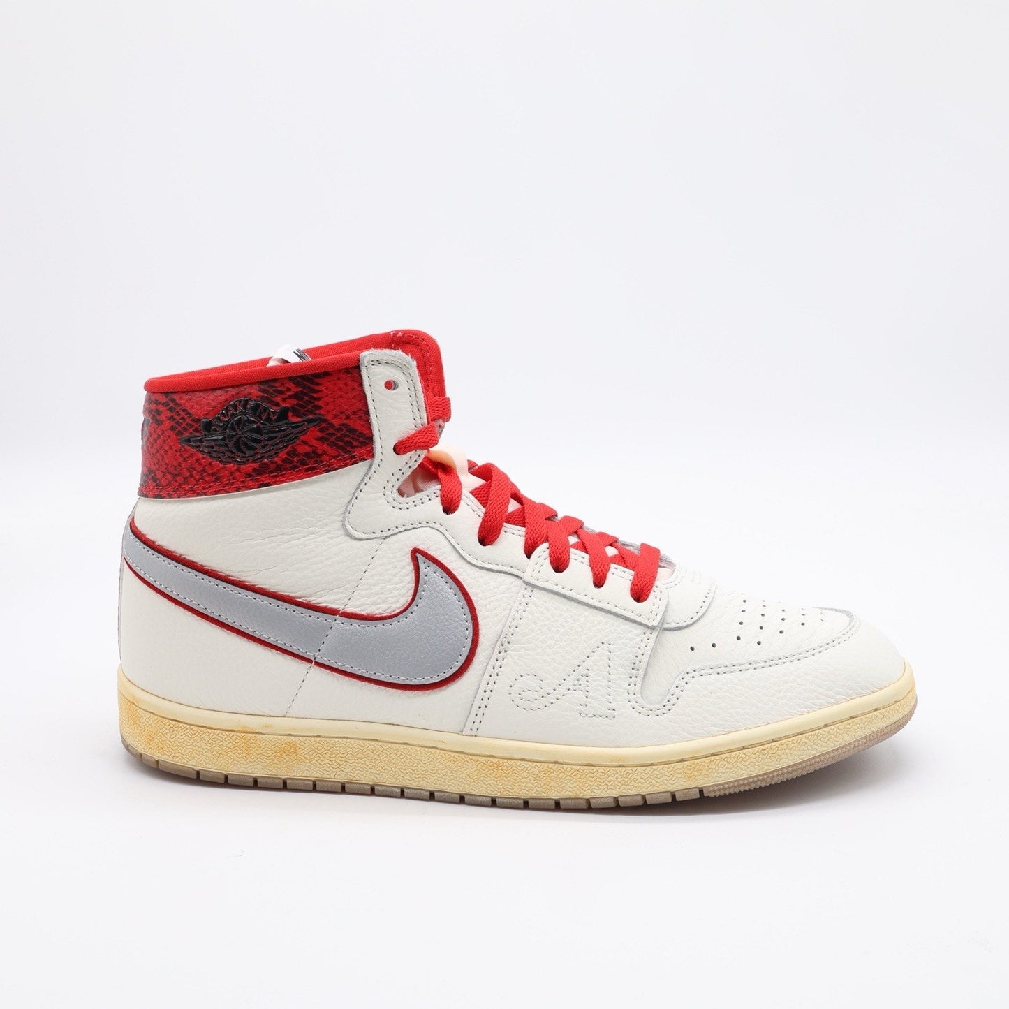 Size 12 - Awake NY x Jordan Air Ship PE SP ‘University Red’