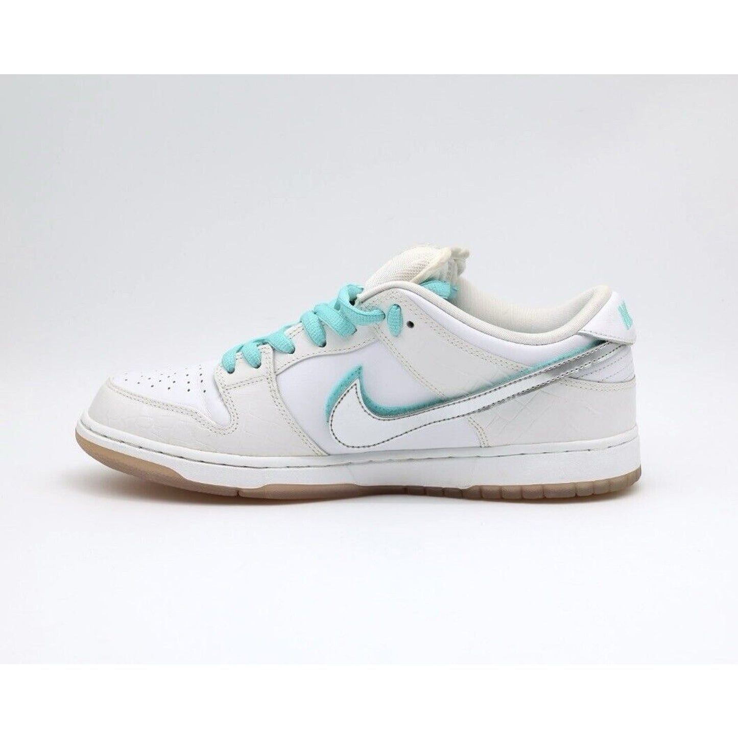 12 - Nike x Diamond Supply Co. Dunk Pro SB ‘White Diamond’ (Pre-owned)