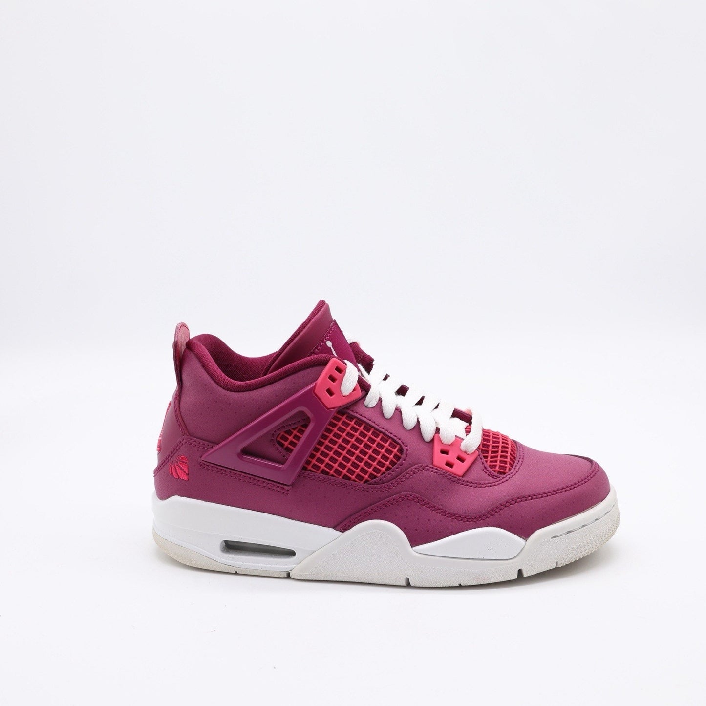 Size 5.5Y (GS) - Jordan 4 Retro Low ‘Valentine’s Day 2019’