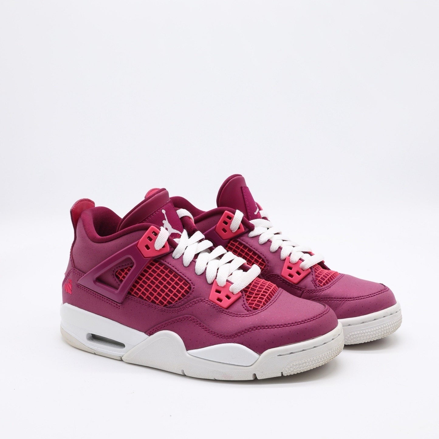 Size 5.5Y (GS) - Jordan 4 Retro Low ‘Valentine’s Day 2019’