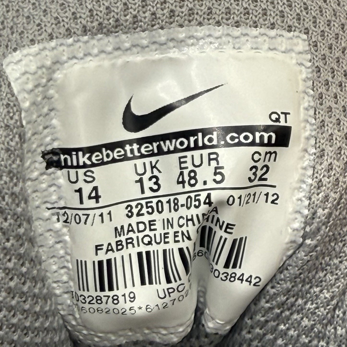 Size 14 - Nike Air Max 90 Gray
