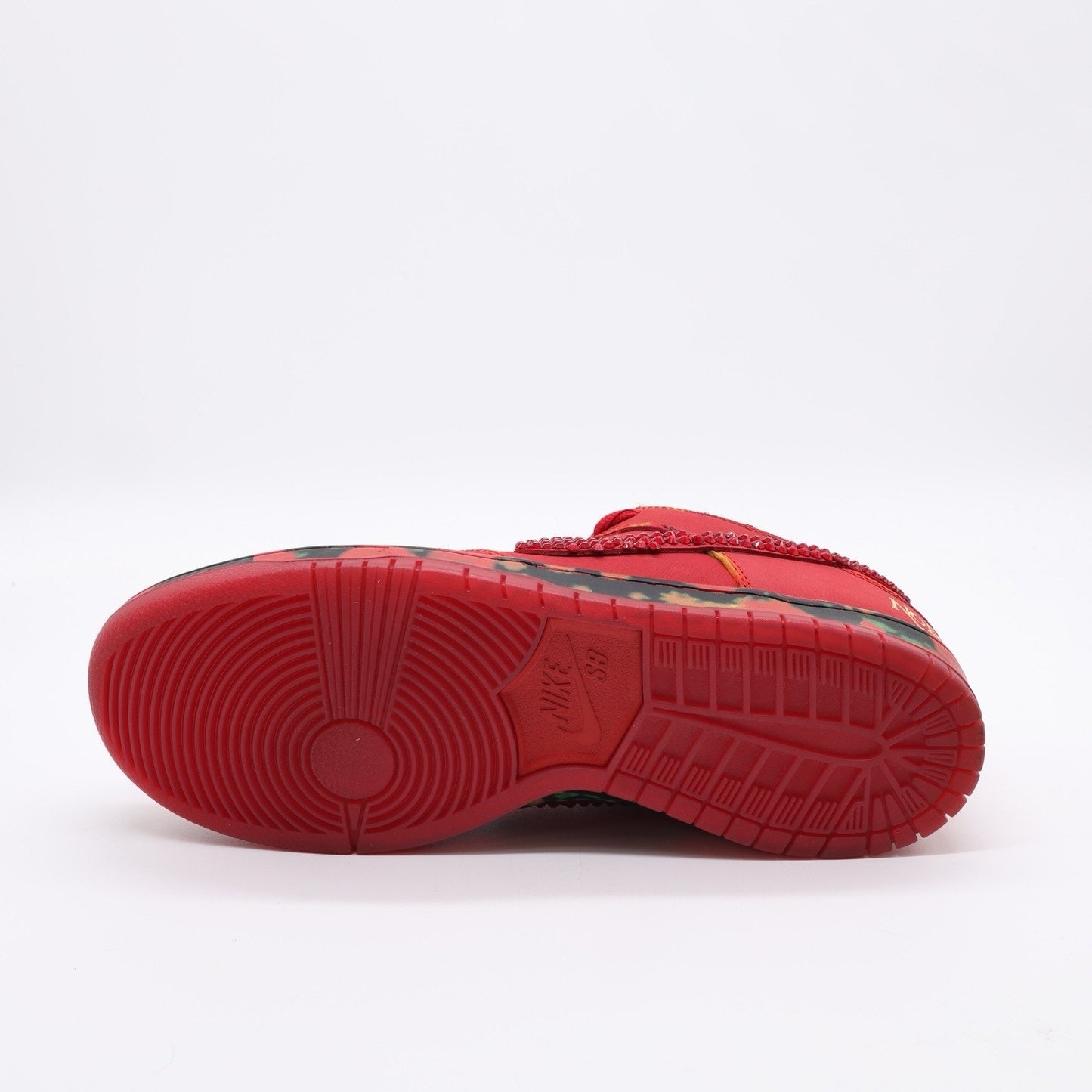 Size 12 - Nike The Wizard of Oz x Dunk SB Low ‘Poppy Field’