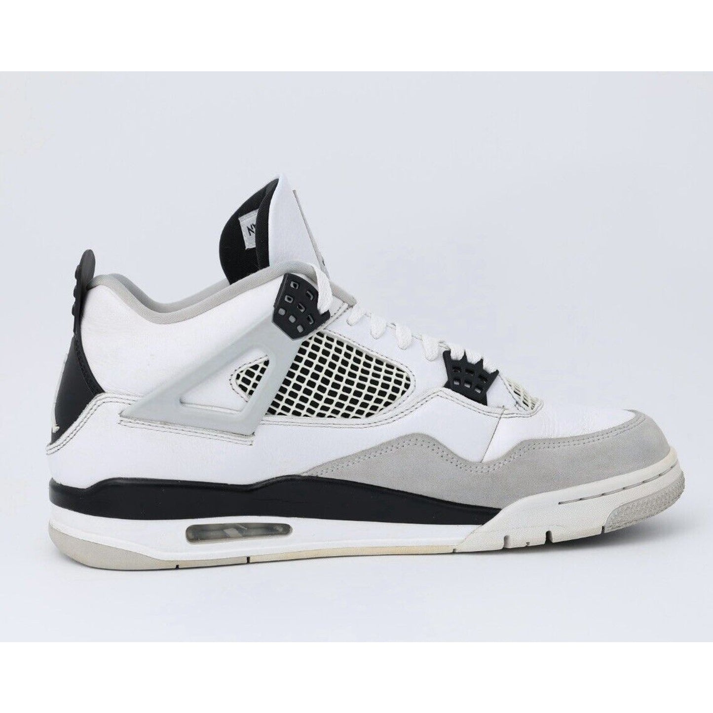 11.5 - Jordan 4 Retro ‘Military Black’ (Pre-owned)
